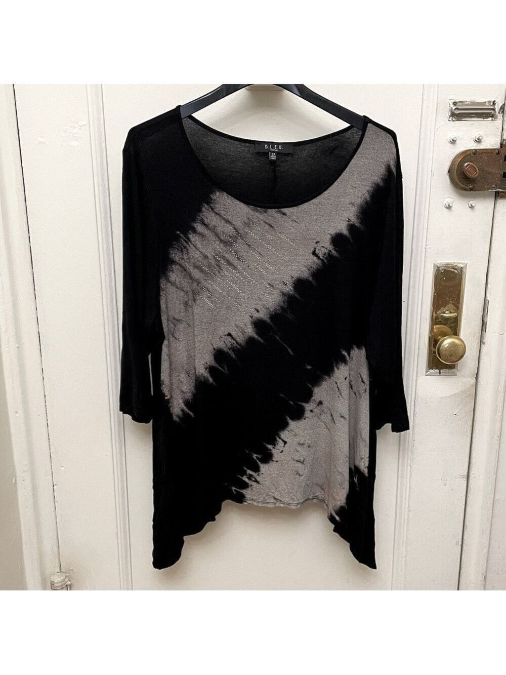 B.L.E.U 3/4 Sleeve Scoop Neck Shirt Black & Tan Size 2X